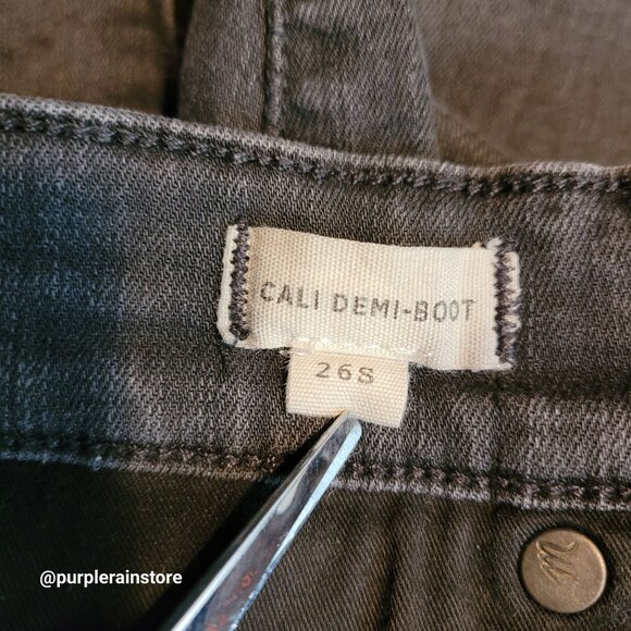 Madewell Jeans 26 S Cali Denim Bootcut Asymmetrical Hem Woodston Wash G9604 - Picture 5 of 14